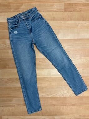 American Eagle Stretch High Rise Skinny Jeans Size 00 Distressed